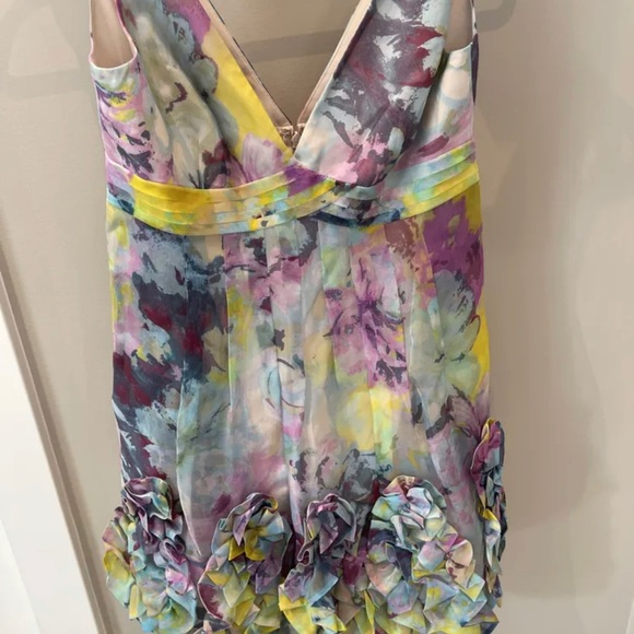 Floral BCBG dress - Picture 4 of 5
